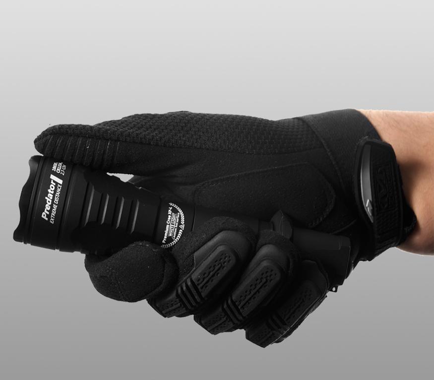 Тактический фонарь Armytek Predator (тёплый свет)